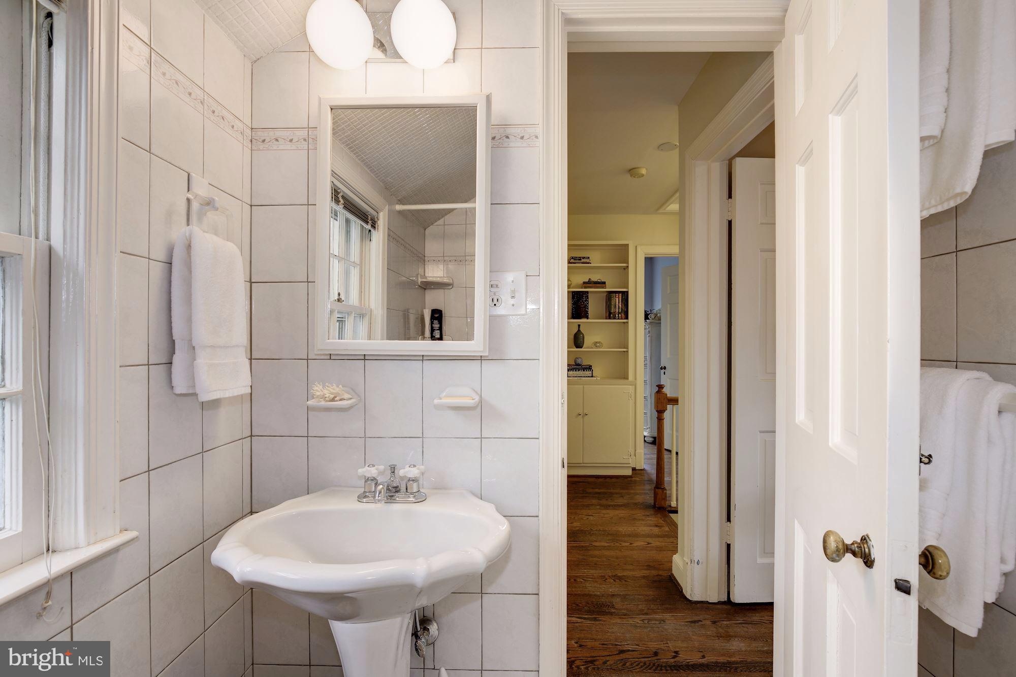 ALTA VISTA - Residential