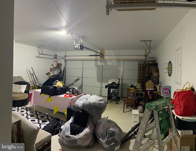 MAGNOLIA SPRINGS - Residential