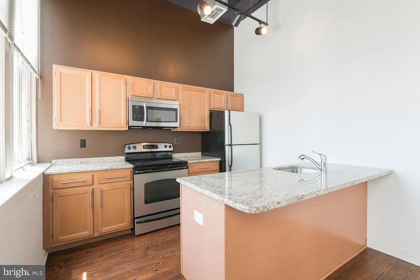 Welcome to 1510 Chestnut Street! A 30-Unit high-rise building located steps away from City Hall. This location boasts easy access to some of Philadelphia's greatest restaurants, shops, and bars. You will love having endless entertainment directly outside your front door and public transportation makes commuting throughout the rest of the city a breeze!
This 1-Bed apartment is the perfect combination of space and functionality. Upon entering the apartment, you will immediately fall in love with the open concept floor plan. The living room is completely open into the kitchen which is perfect for when you're entertaining guests or hosting holidays. This space includes tall ceilings and large windows which allow tons of natural light to pour in!
The kitchen has been renovated and comes fully equipped to cook the perfect meal. It has been renovated with light oak cabinetry, granite countertops, and stainless steel appliances. There is a breakfast bar countertop which is perfect for barstool seating to create an additional dining area!
The hardwood flooring flows continuously into the bedroom. The bedroom can accommodate a queen-sized bed and complete bedroom set with ease! The bedroom also includes ample closet space and large windows which allow even more natural light to pour in.
The bathroom includes stone tile flooring, a modern vanity with plenty of storage, and a full-sized bathtub/shower. The apartment also includes a stackable washer and dryer for added convenience. No need to leave your apartment to do your laundry!
Tenant is responsible for electric, gas, water, and cable/internet in addition to rent each month. Sorry, no pets permitted.
Application Qualifications: Minimum monthly income is 3 times the tenant’s portion of the monthly rent, acceptable rental history, acceptable credit history and acceptable criminal history. More specific information provided with the application.