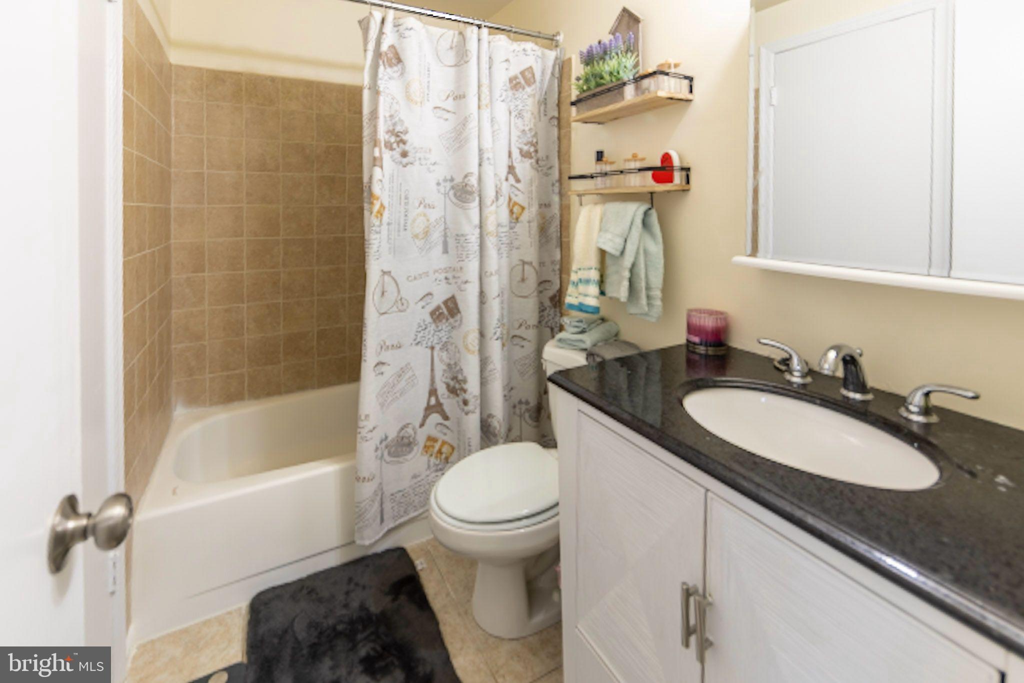 CARROLL PARK MANOR - Residential