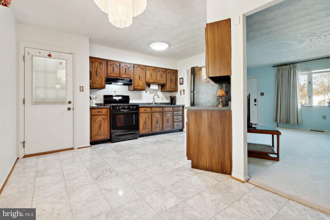 VALLEYWOOD - Residential