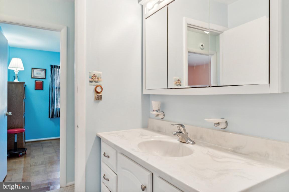 VALLEYWOOD - Residential