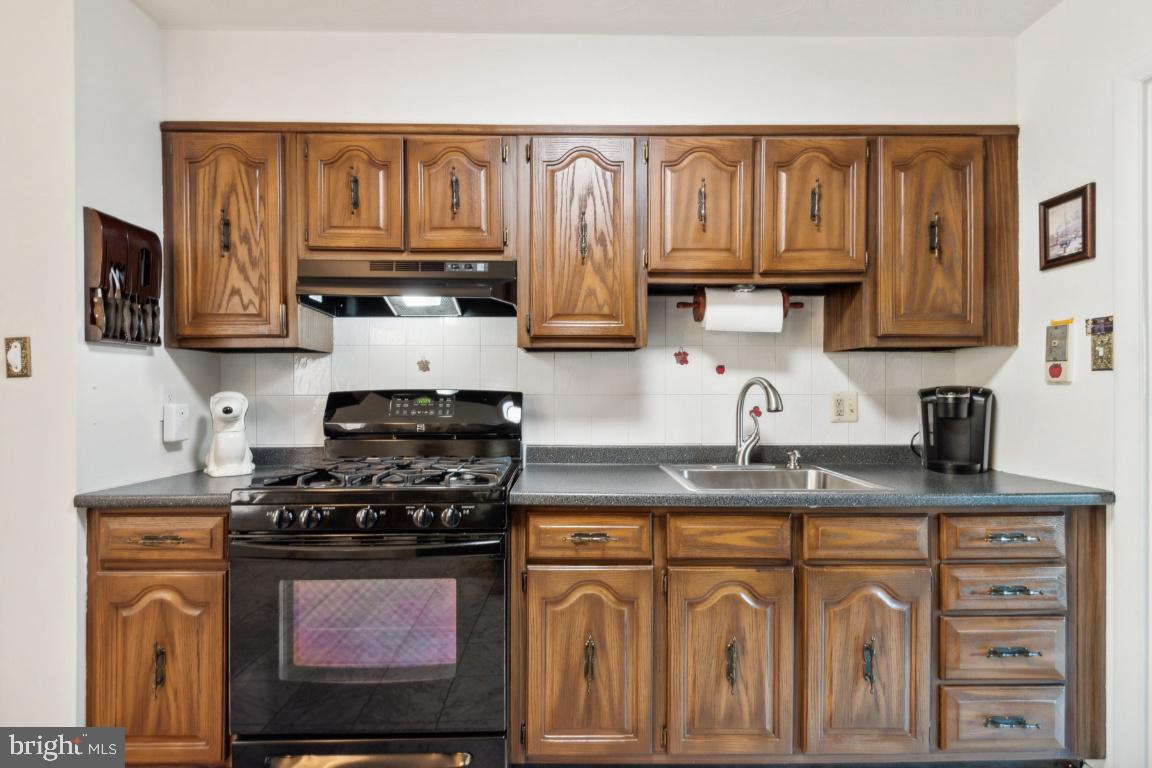 VALLEYWOOD - Residential