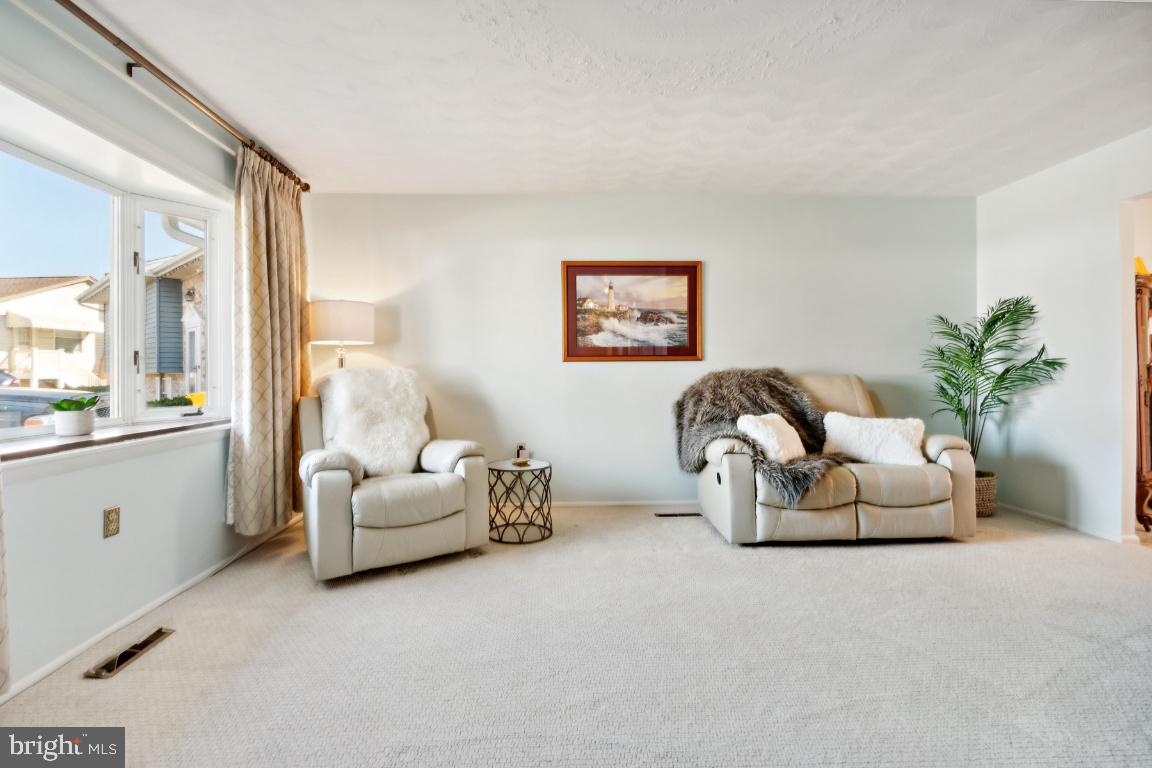 VALLEYWOOD - Residential