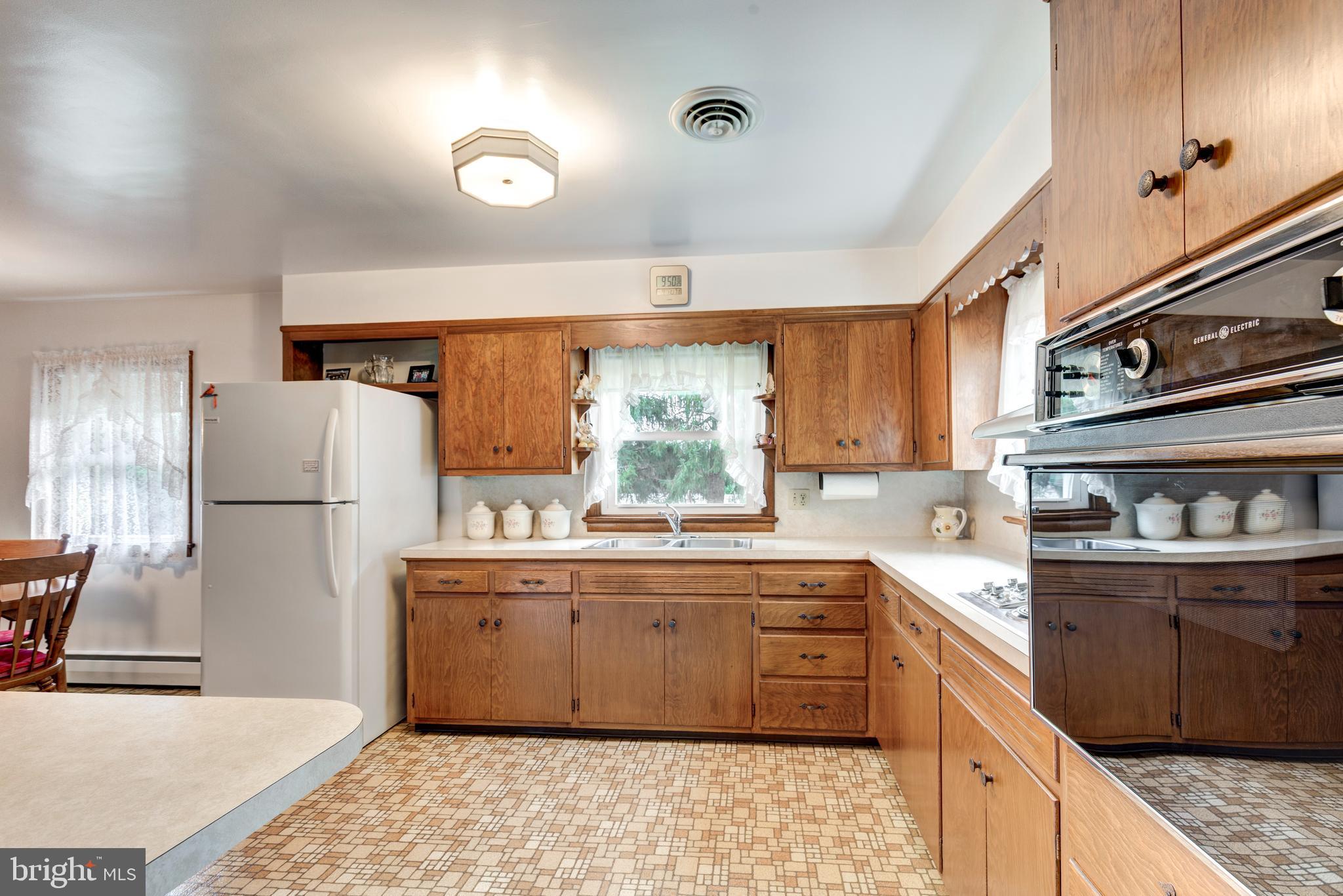 3400 HANOVER PIKE