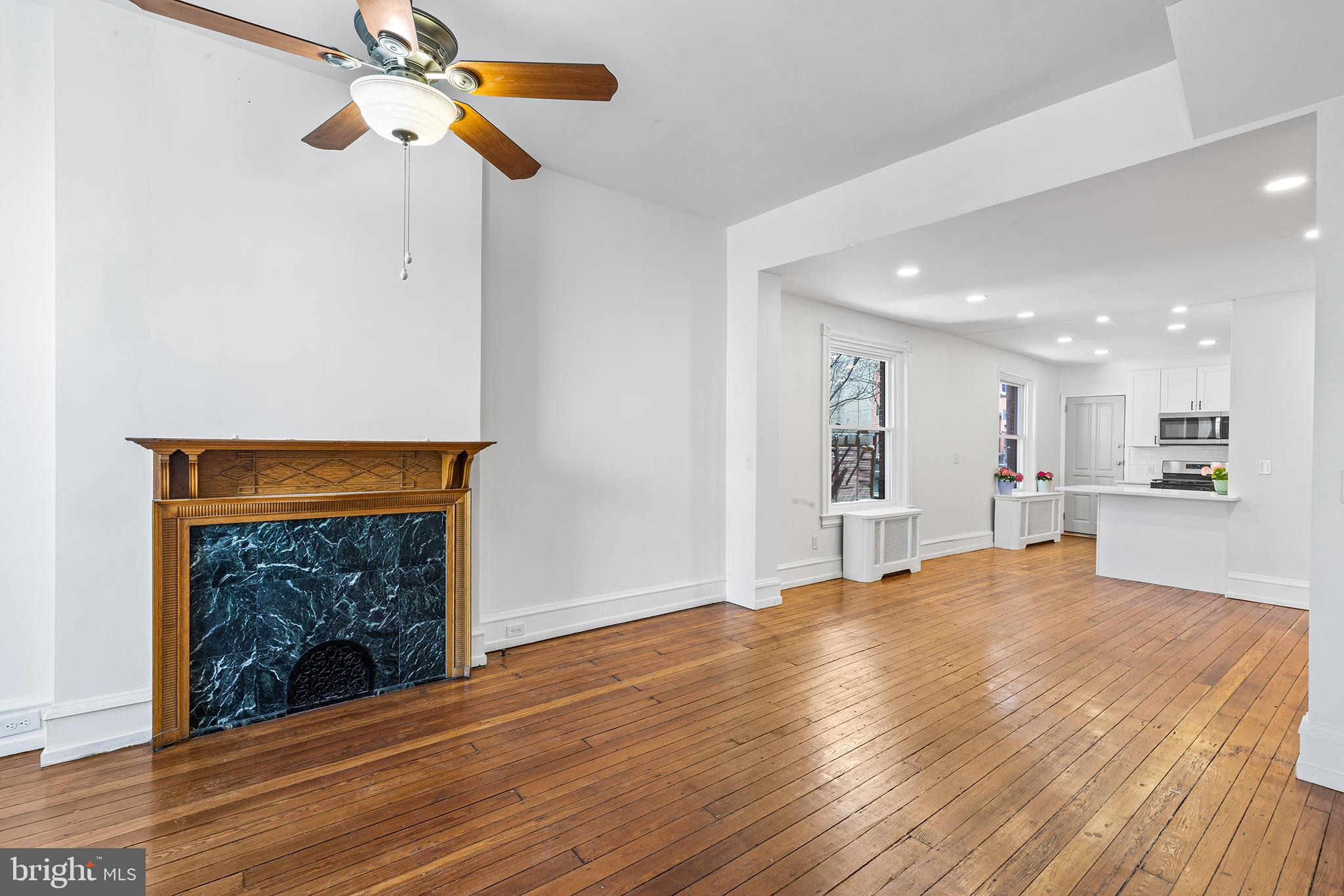 2428 POPLAR STREET