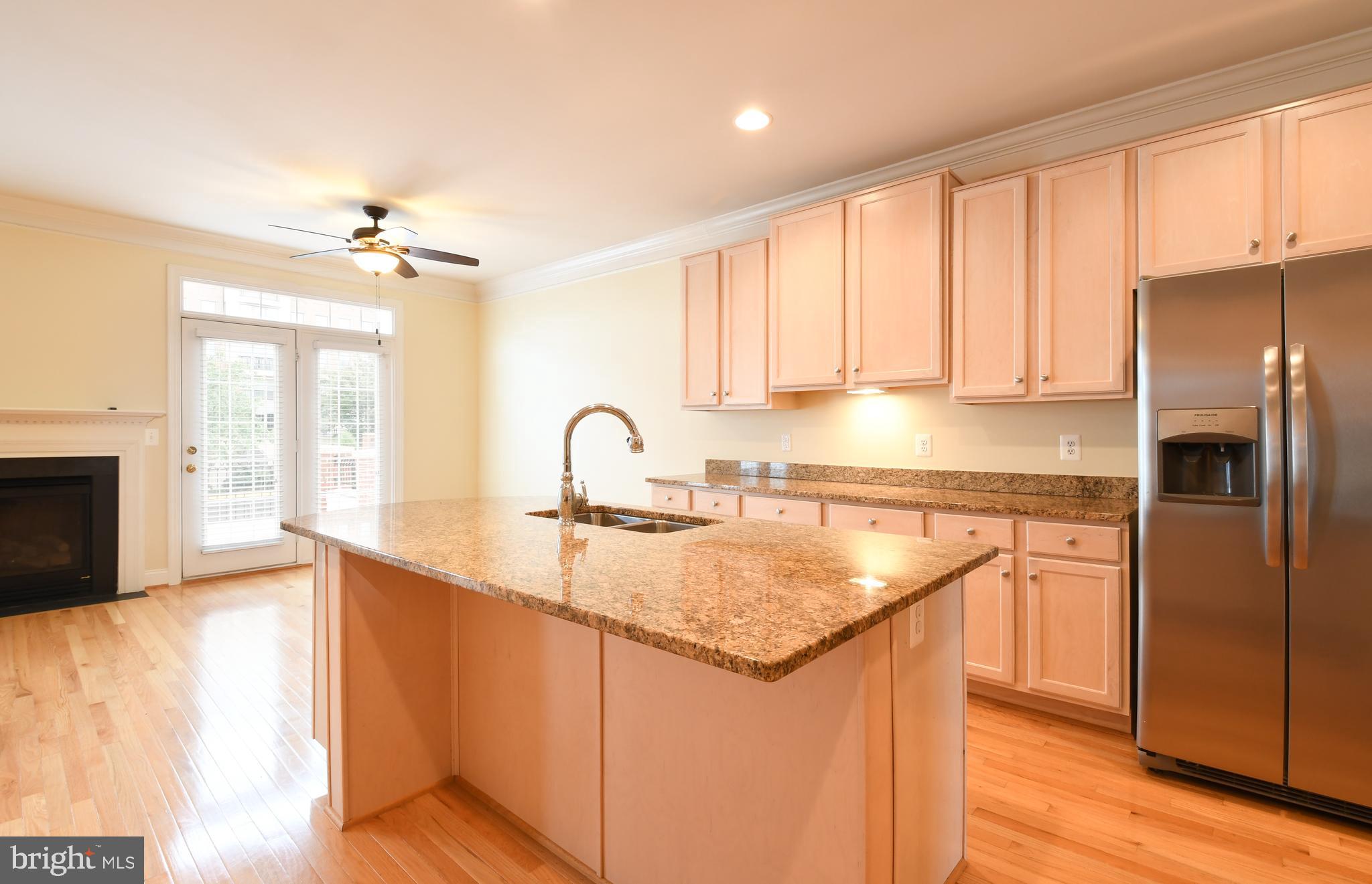 BELMONT BAY - Residential