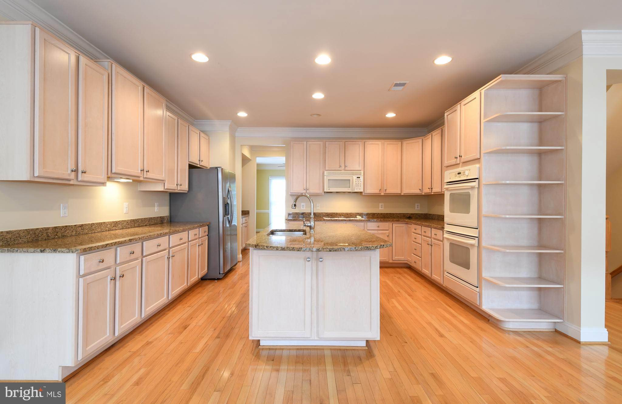 BELMONT BAY - Residential