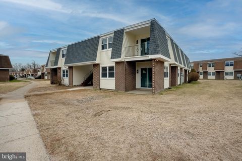 Photo of 20 - -2 Florence Tollgate, FLORENCE, NJ 08518 (MLS # NJBL2102052)