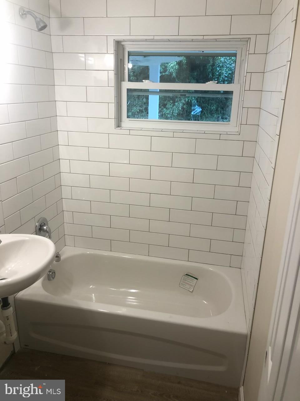 SOUTHLAWN - Residential