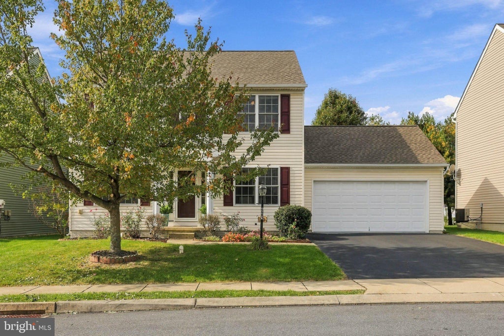 Photo of 6061 Bayberry Avenue, MANHEIM, PA 17545 (MLS # PALA2098168)