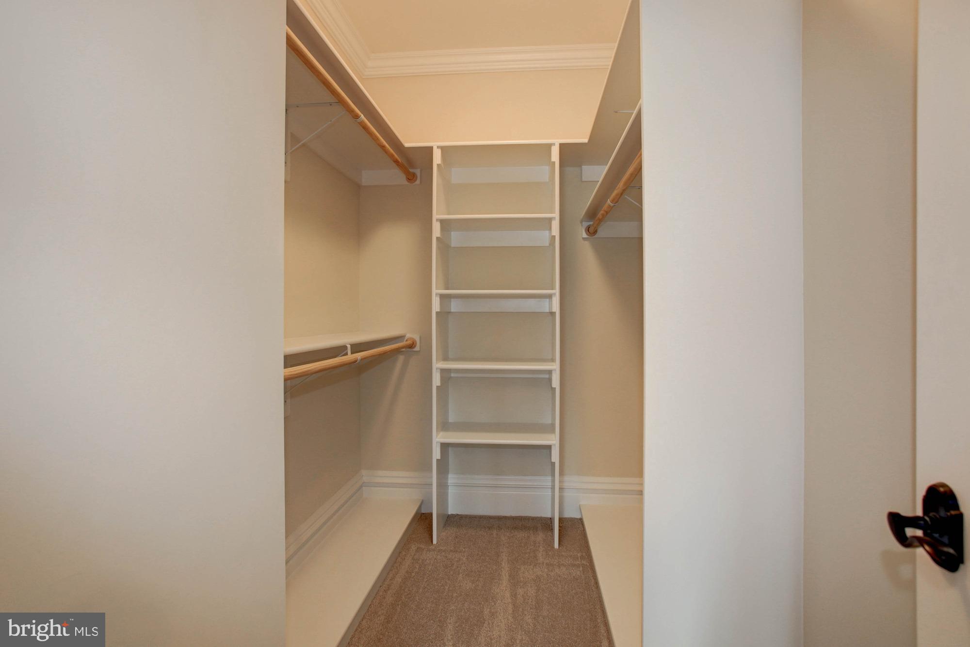 PEACOCK STATION - Residential