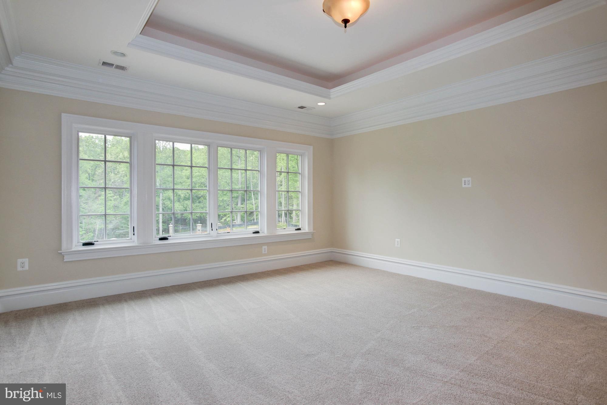 PEACOCK STATION - Residential