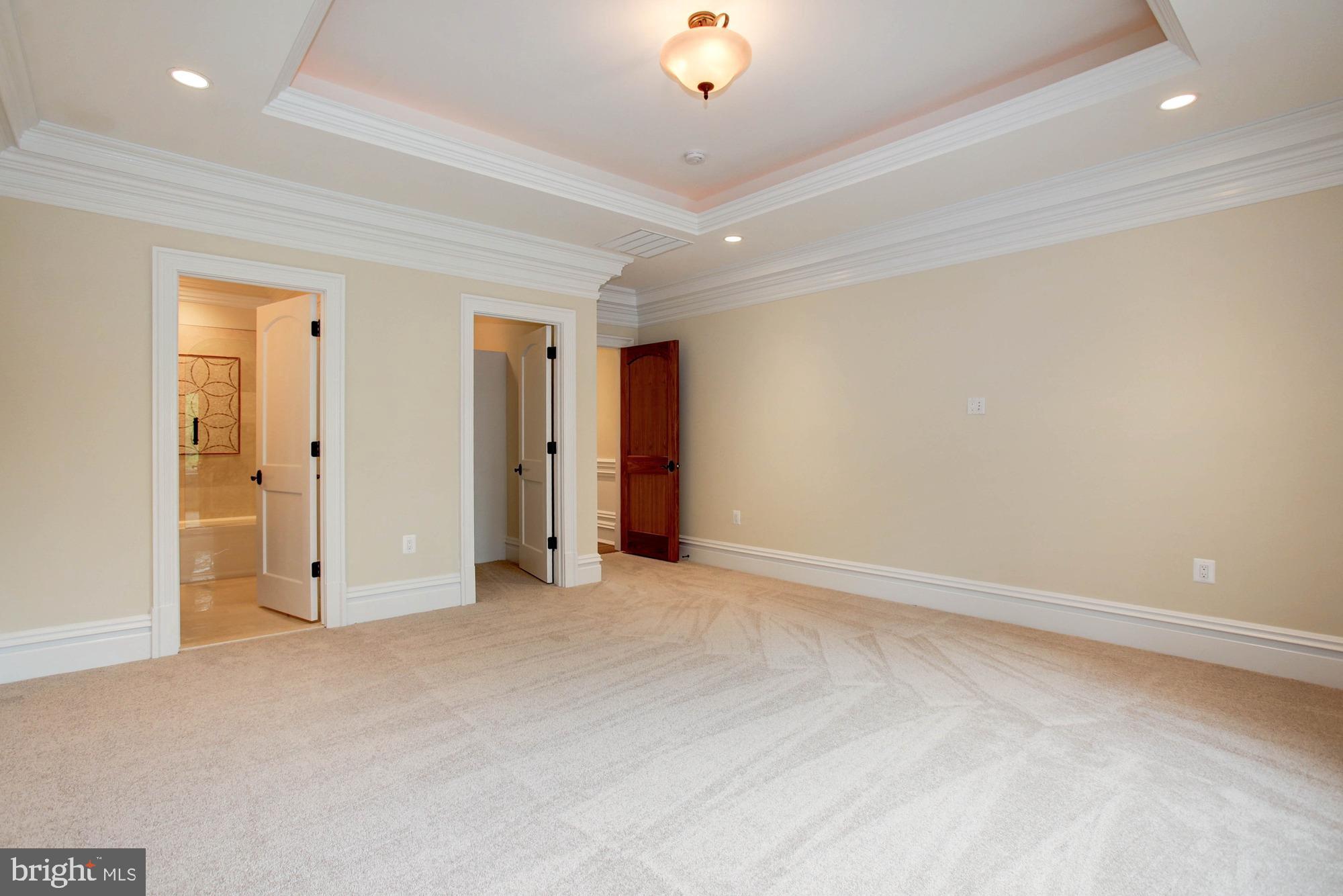 PEACOCK STATION - Residential