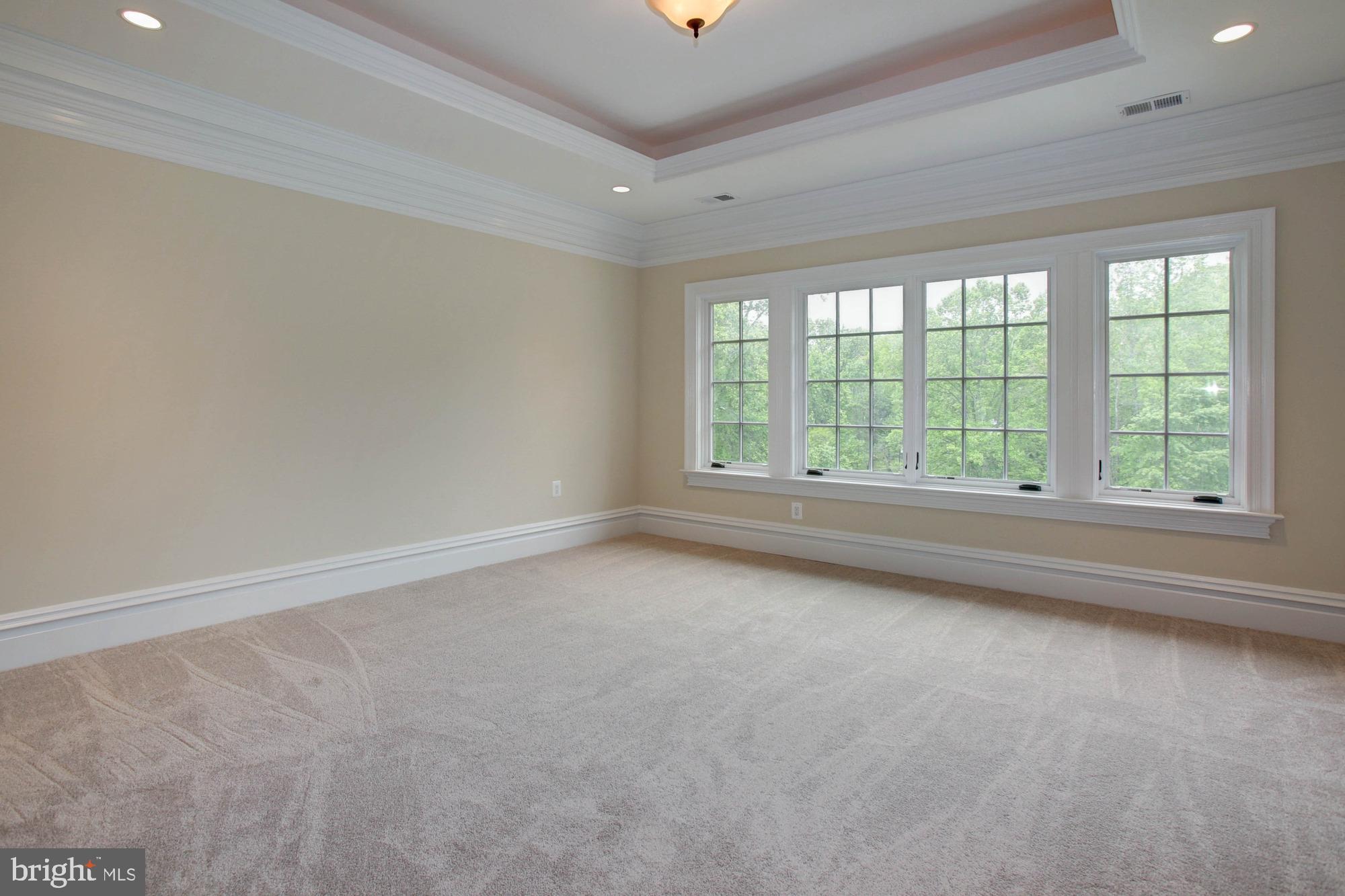 PEACOCK STATION - Residential