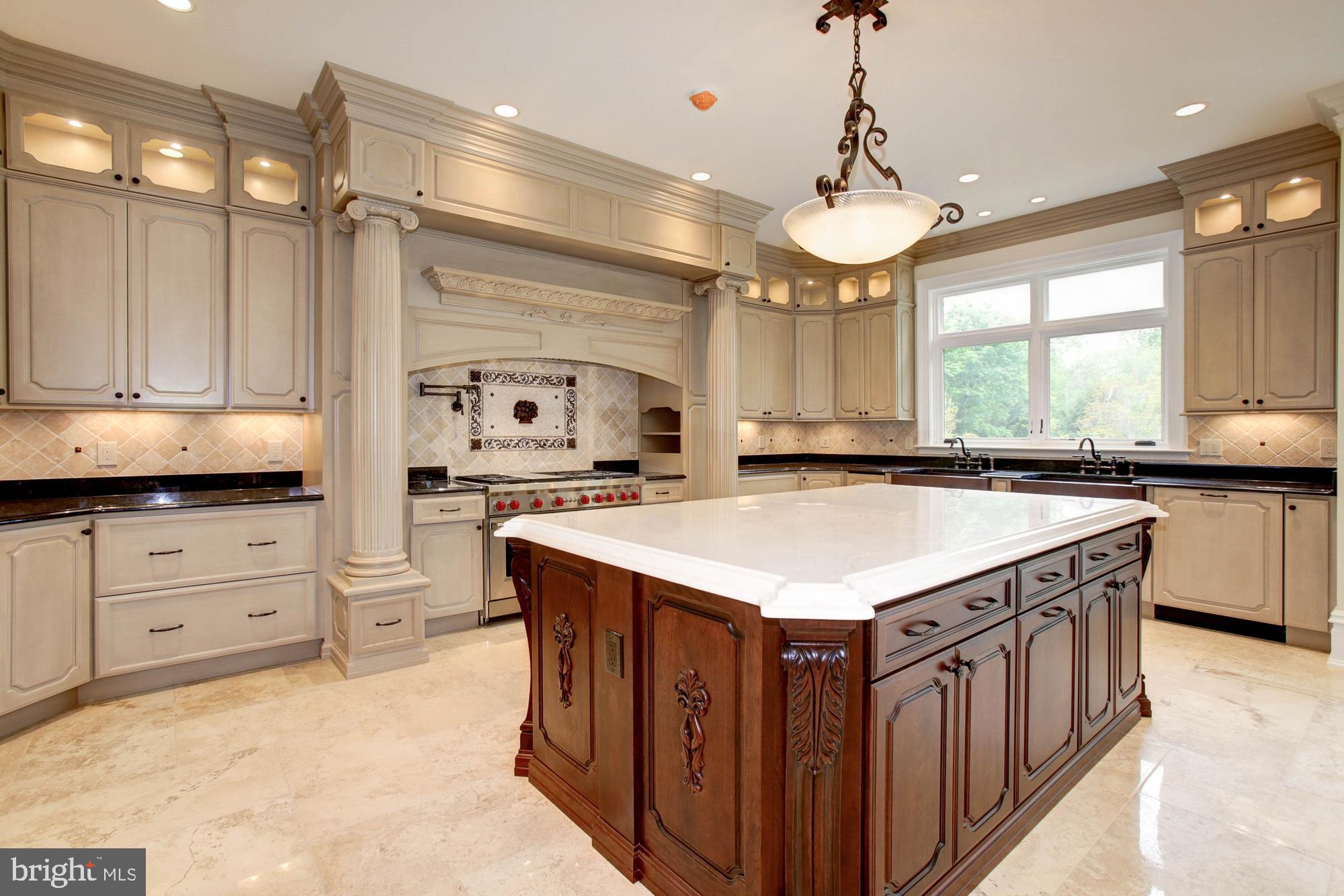 PEACOCK STATION - Residential