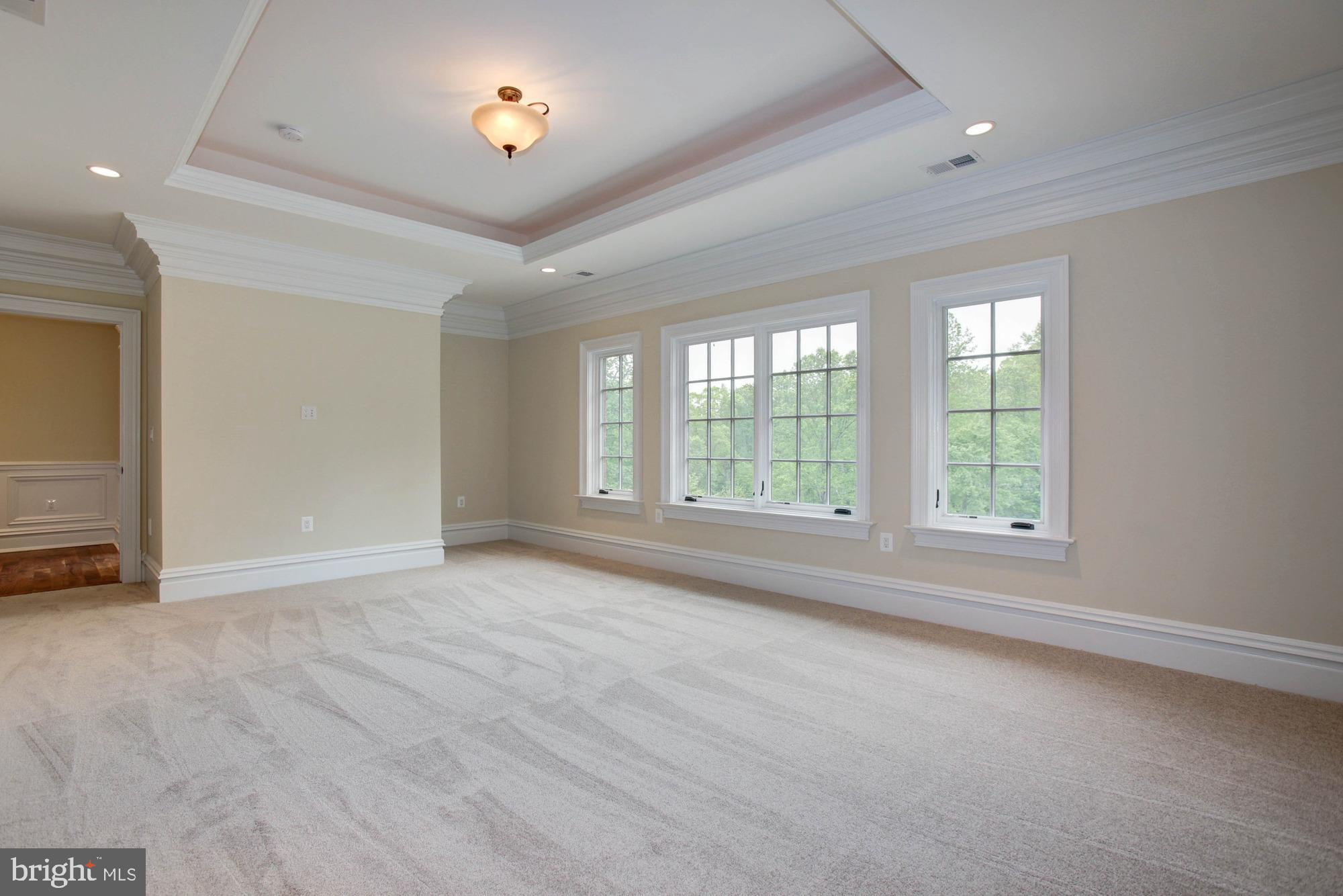 PEACOCK STATION - Residential