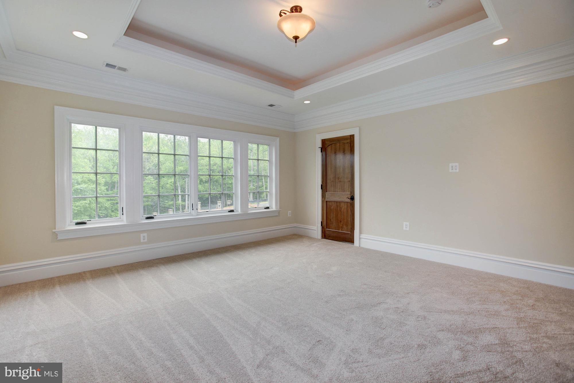 PEACOCK STATION - Residential