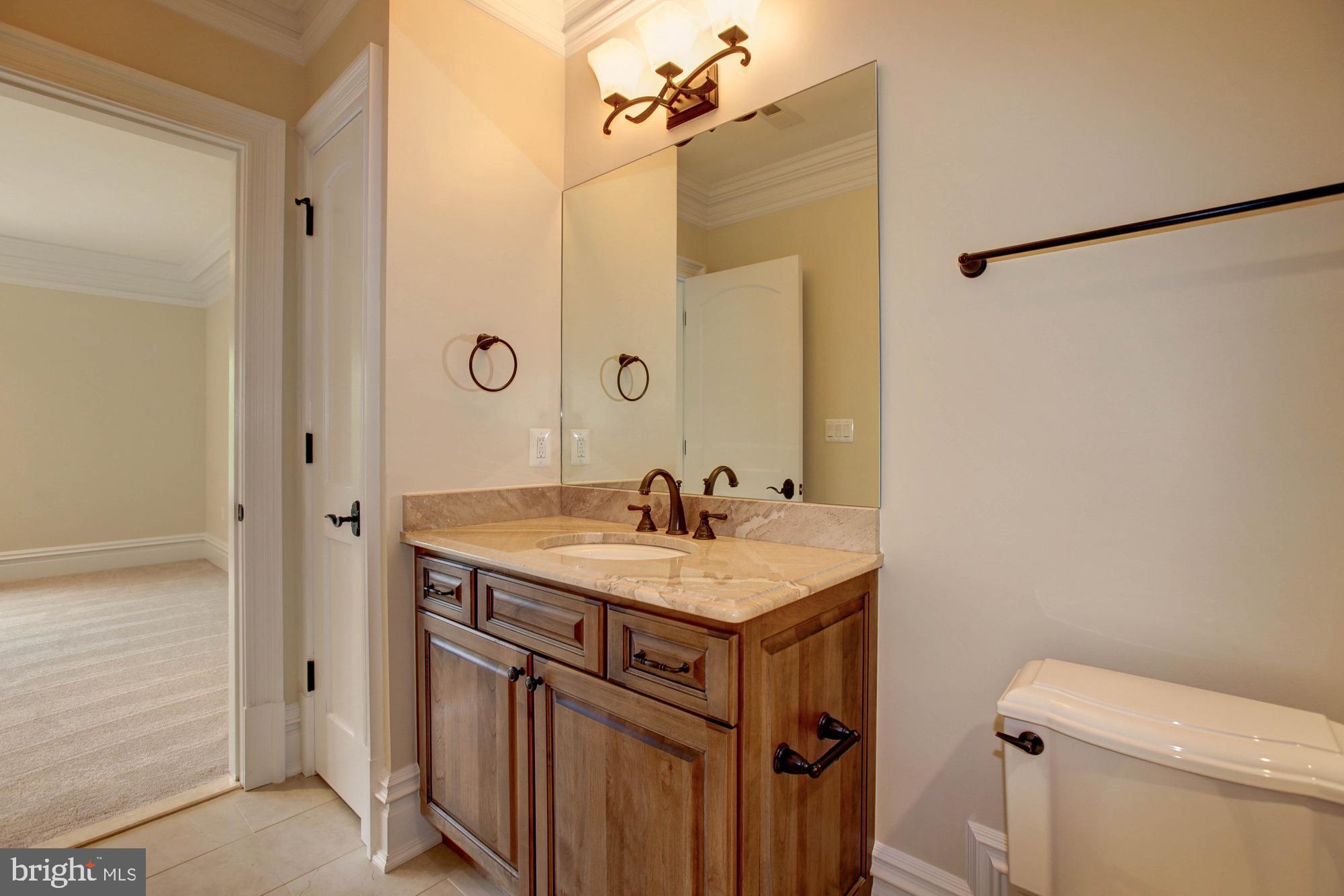 PEACOCK STATION - Residential