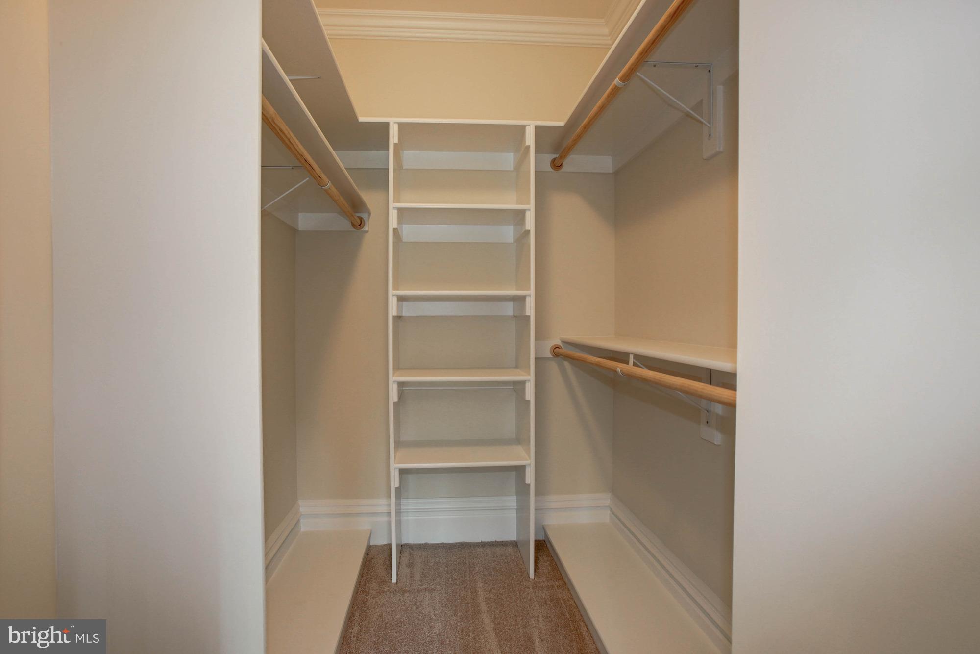 PEACOCK STATION - Residential