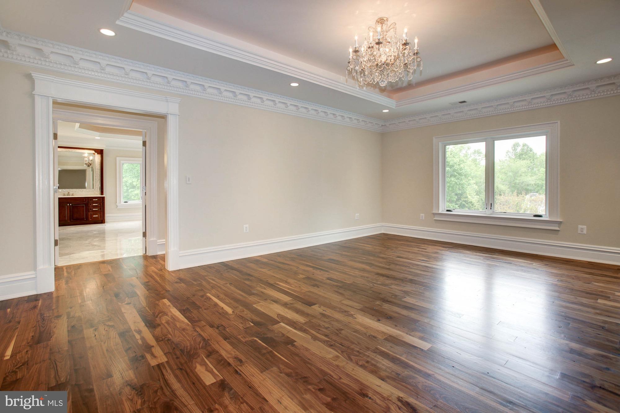 PEACOCK STATION - Residential