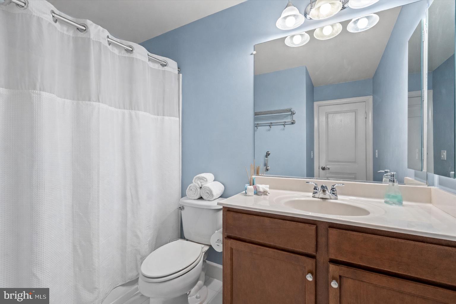 FOSTERS CREST - Residential