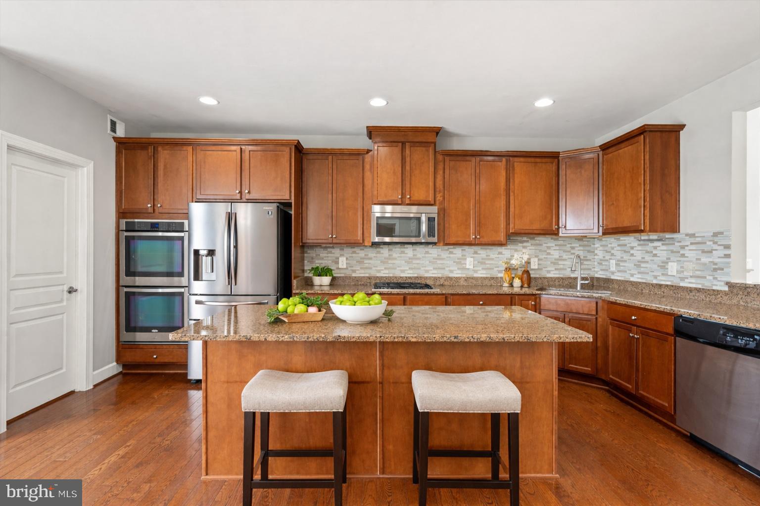 FOSTERS CREST - Residential