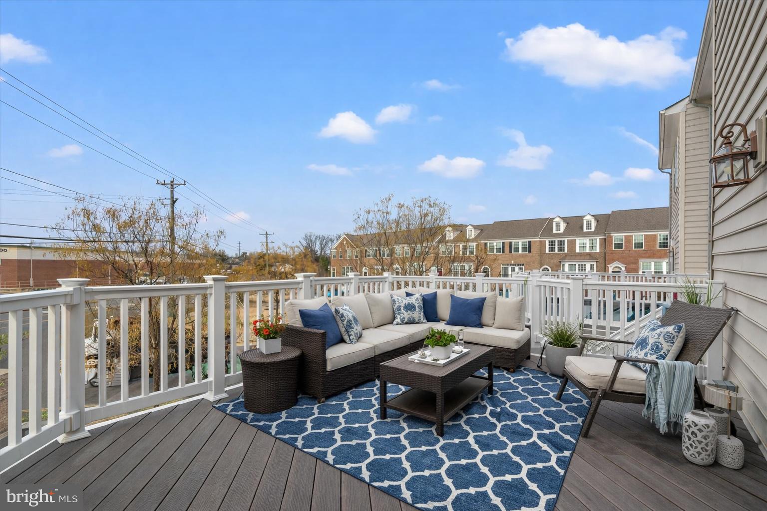 FOSTERS CREST - Residential