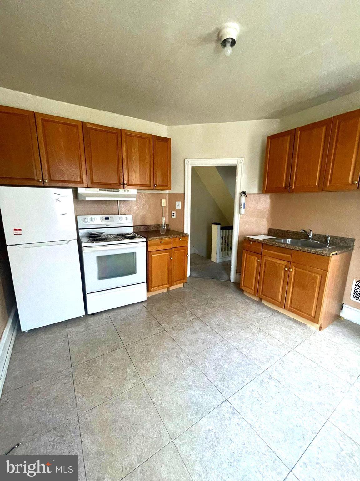 FRANKFORD - Residential Income