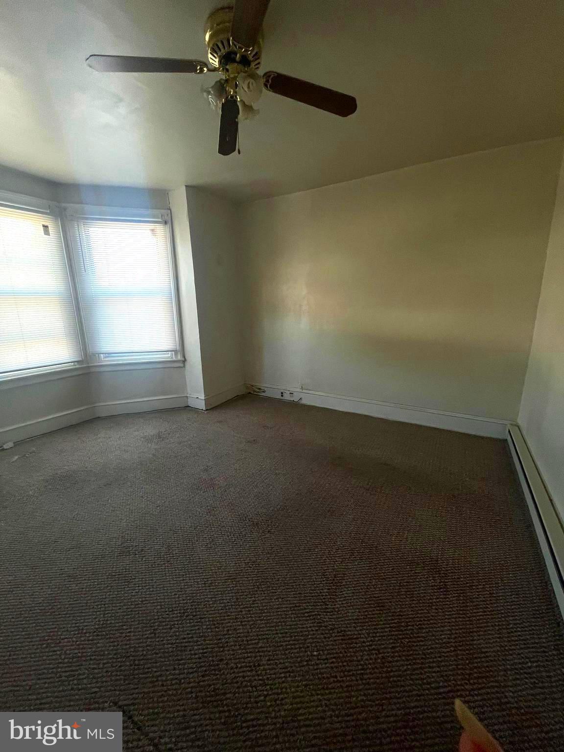 FRANKFORD - Residential Income