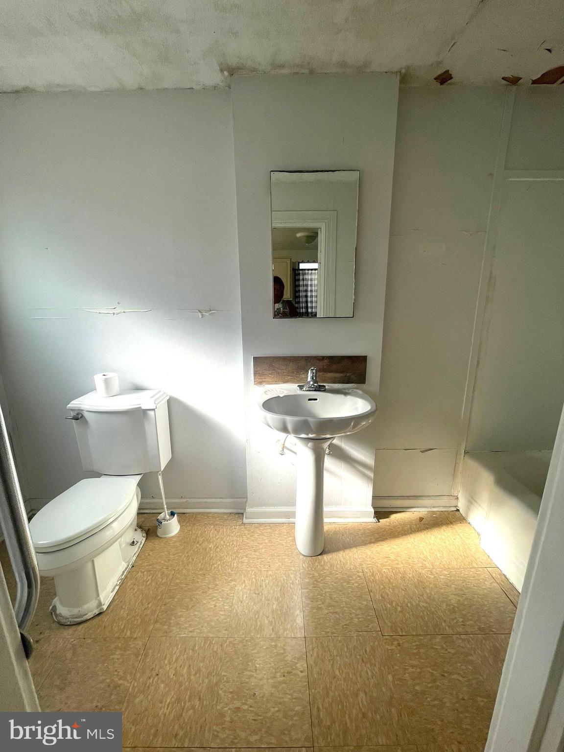 FRANKFORD - Residential Income