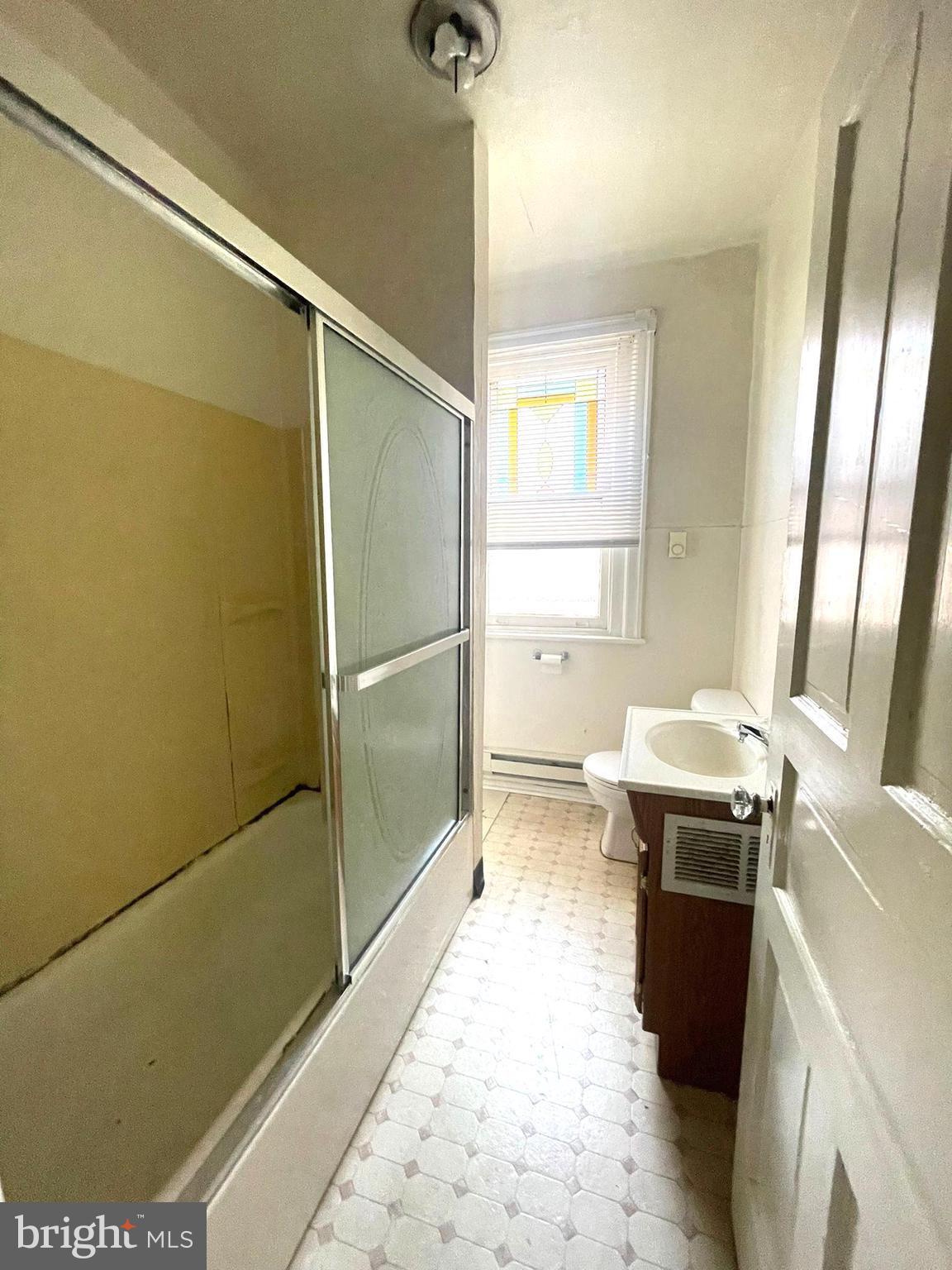 FRANKFORD - Residential Income