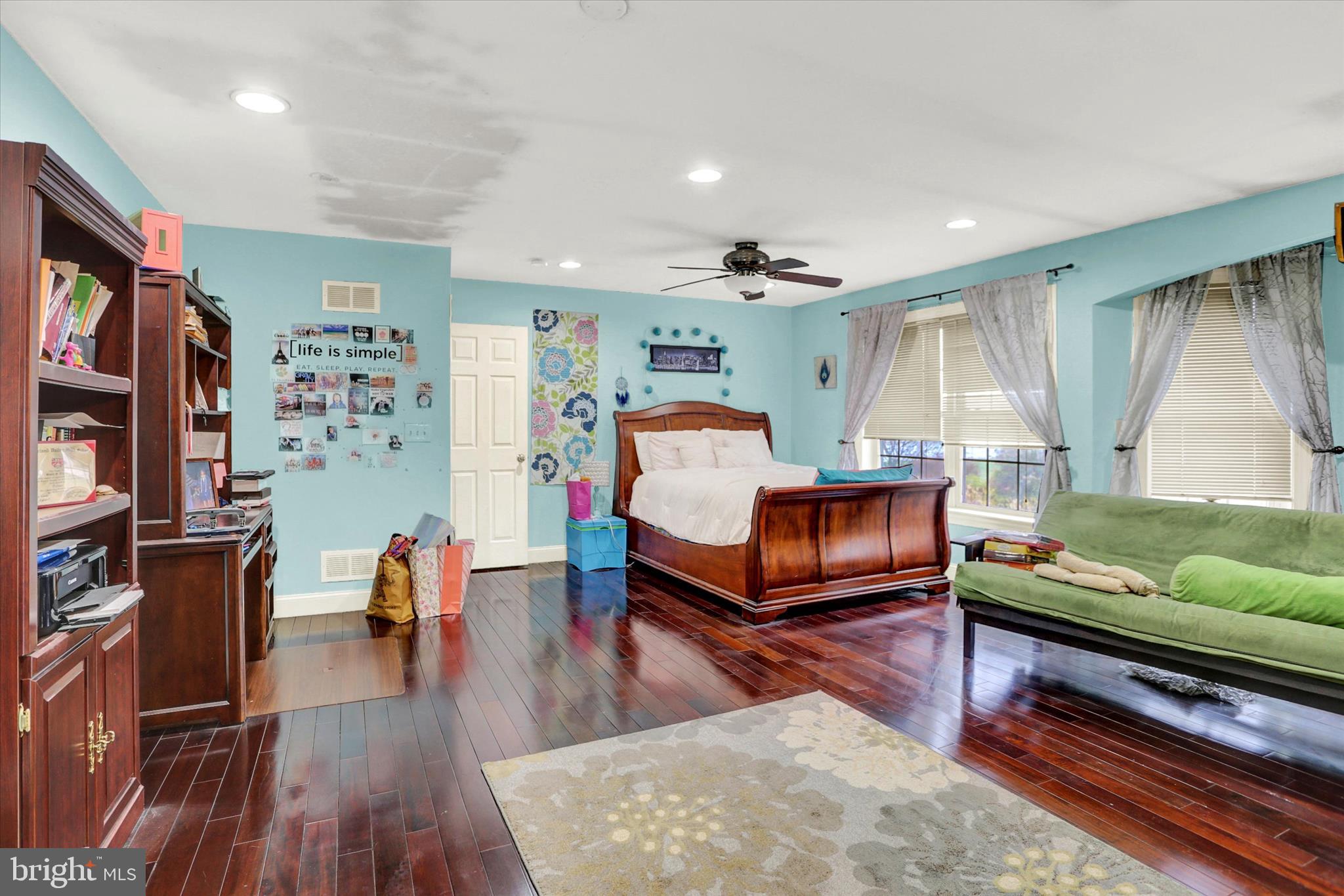 DUFFIELD CROSSING - Residential