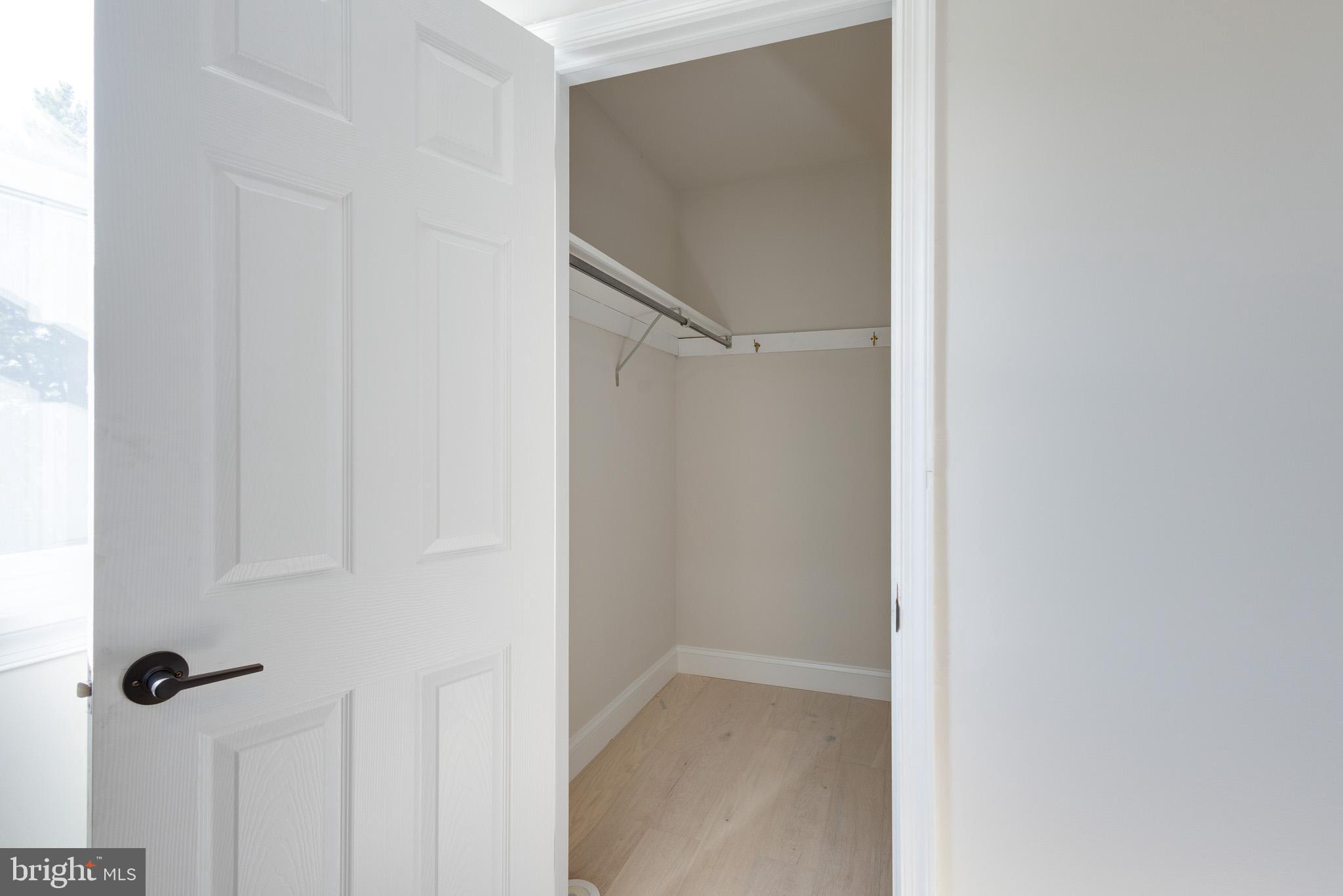 WYNNEWOOD - Residential