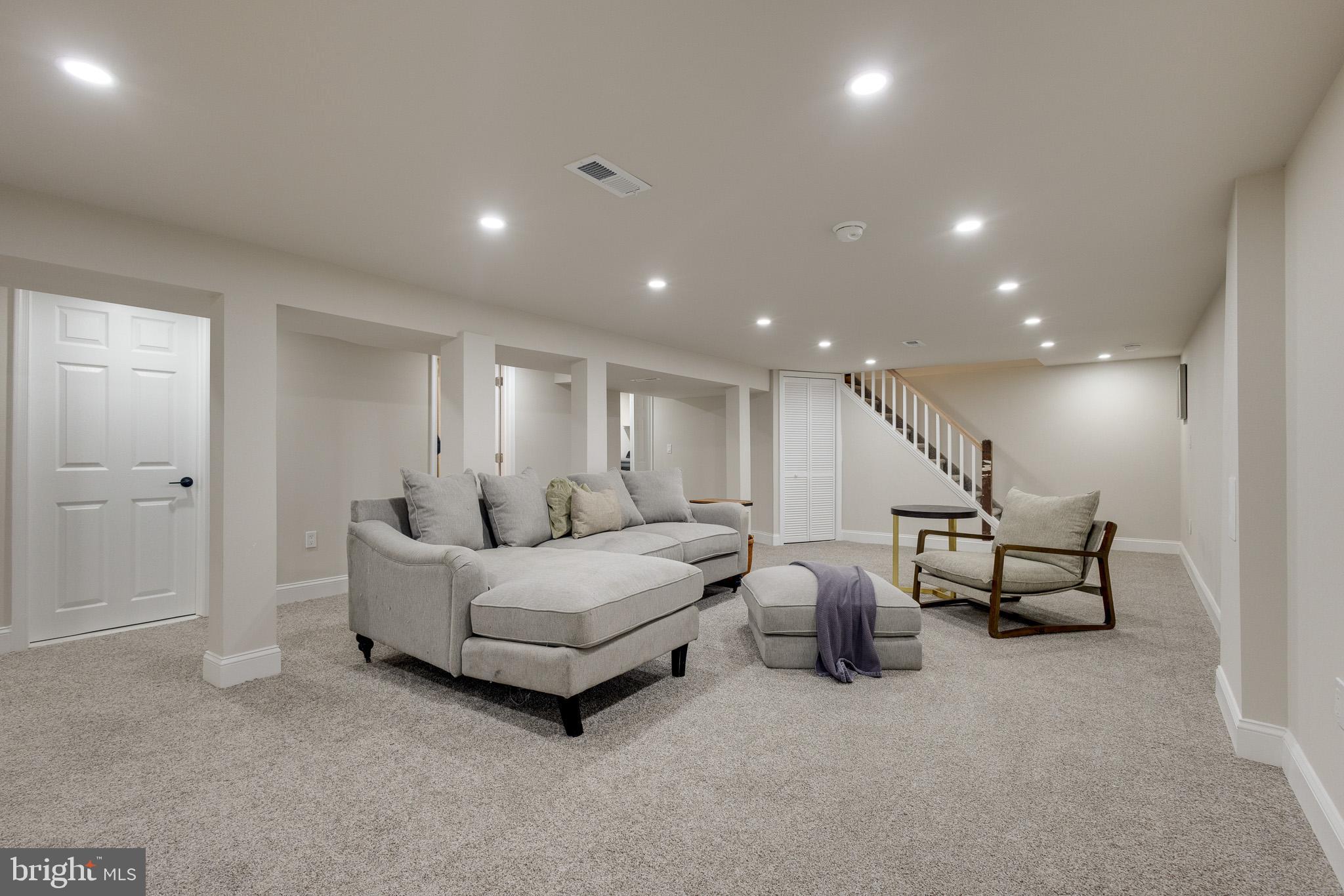 WYNNEWOOD - Residential