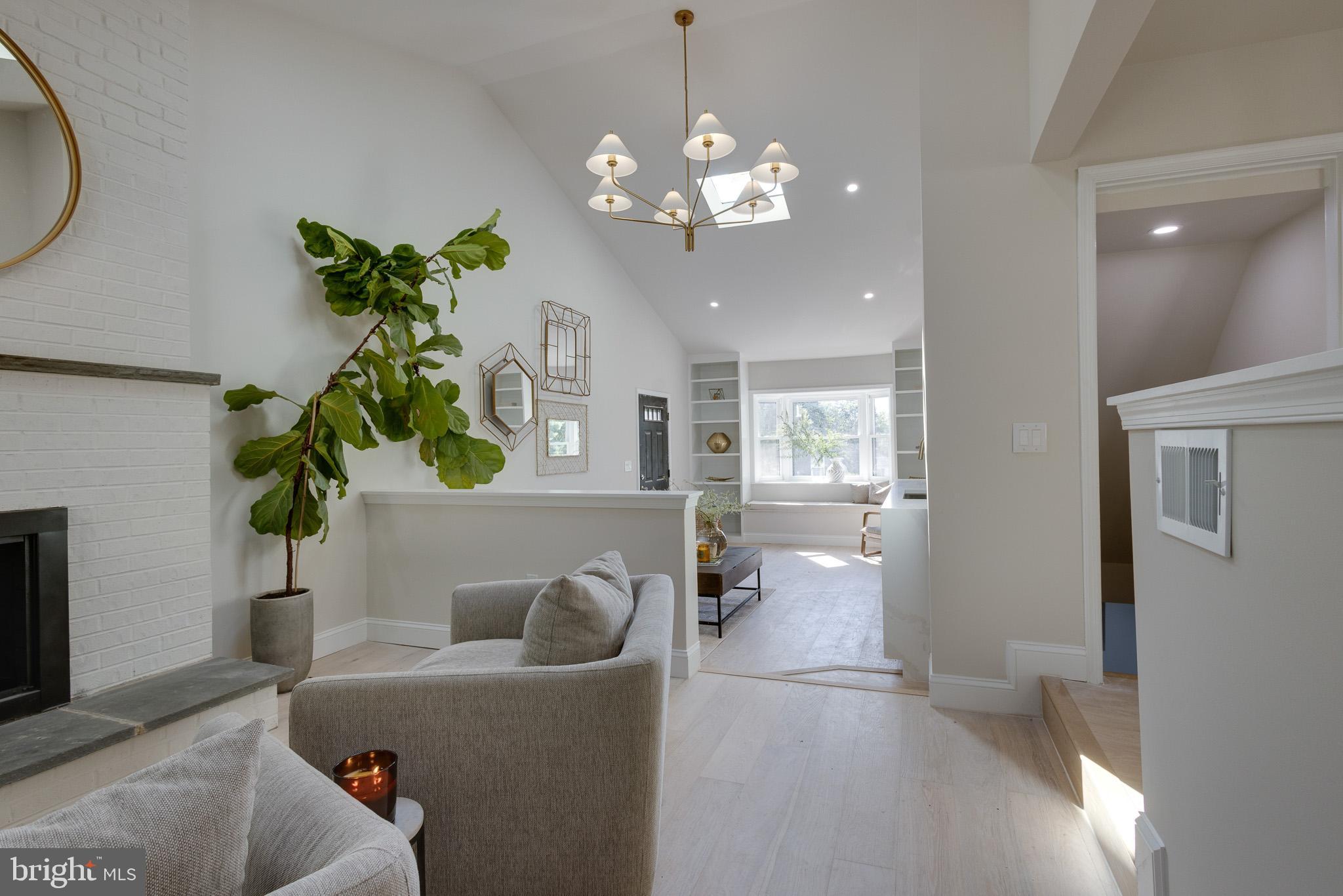 WYNNEWOOD - Residential