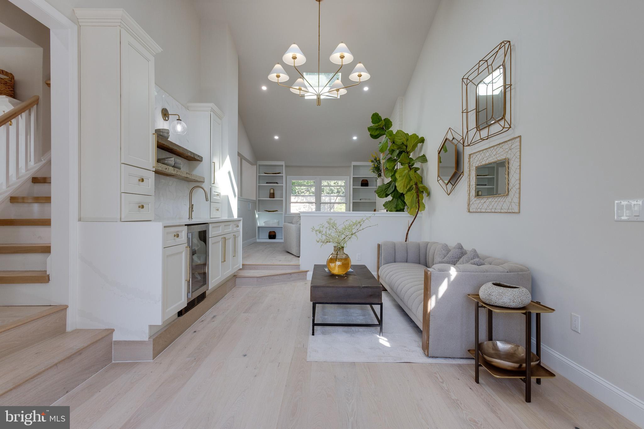 WYNNEWOOD - Residential