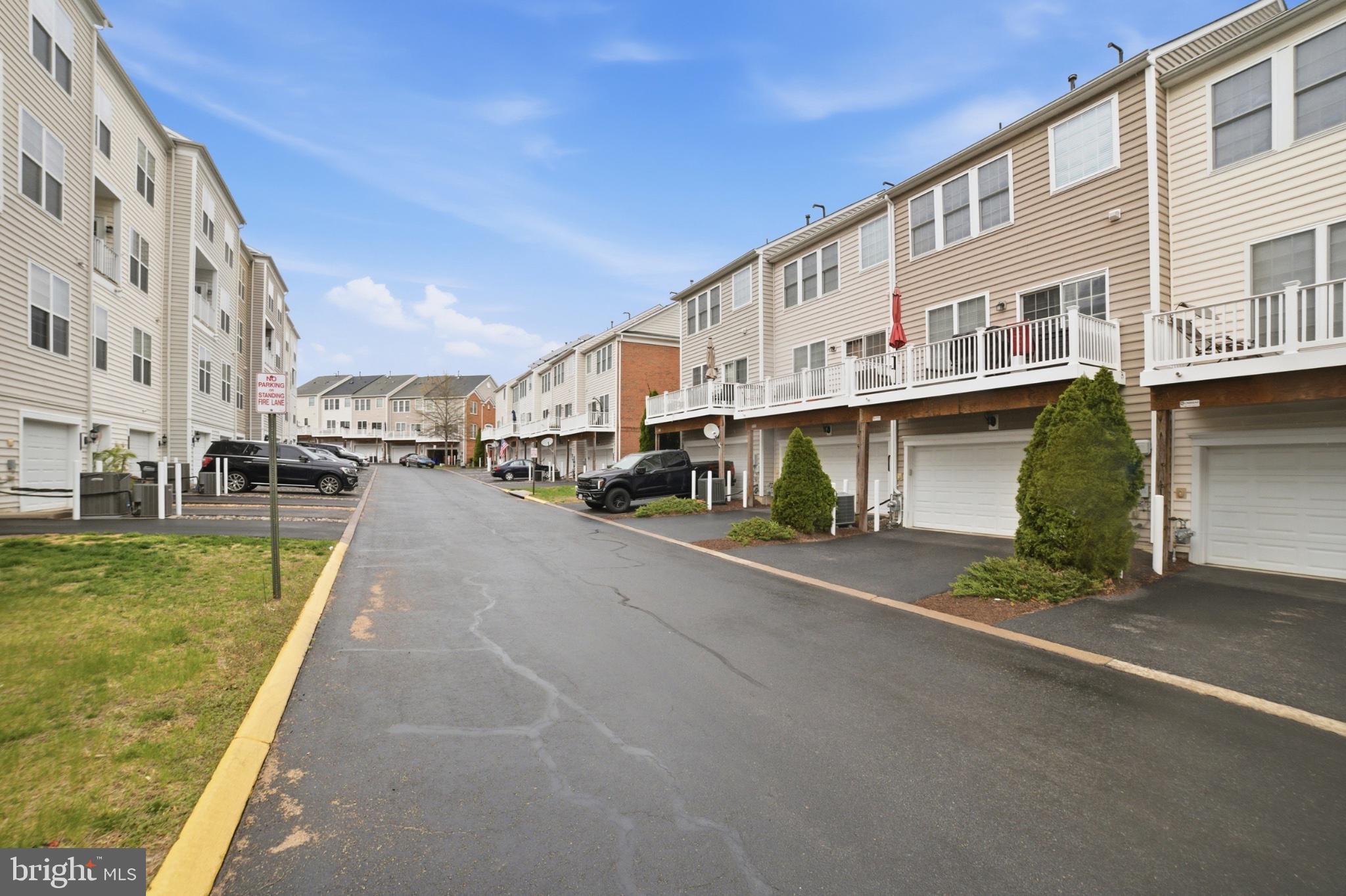 POTOMAC CLUB II - Residential