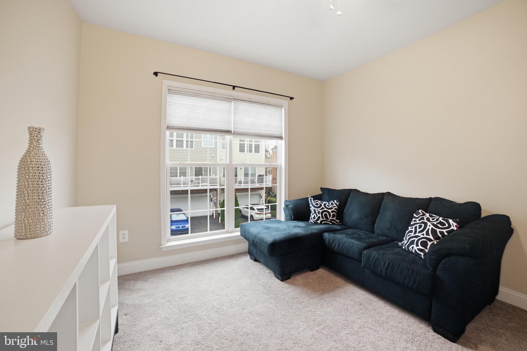 POTOMAC CLUB II - Residential