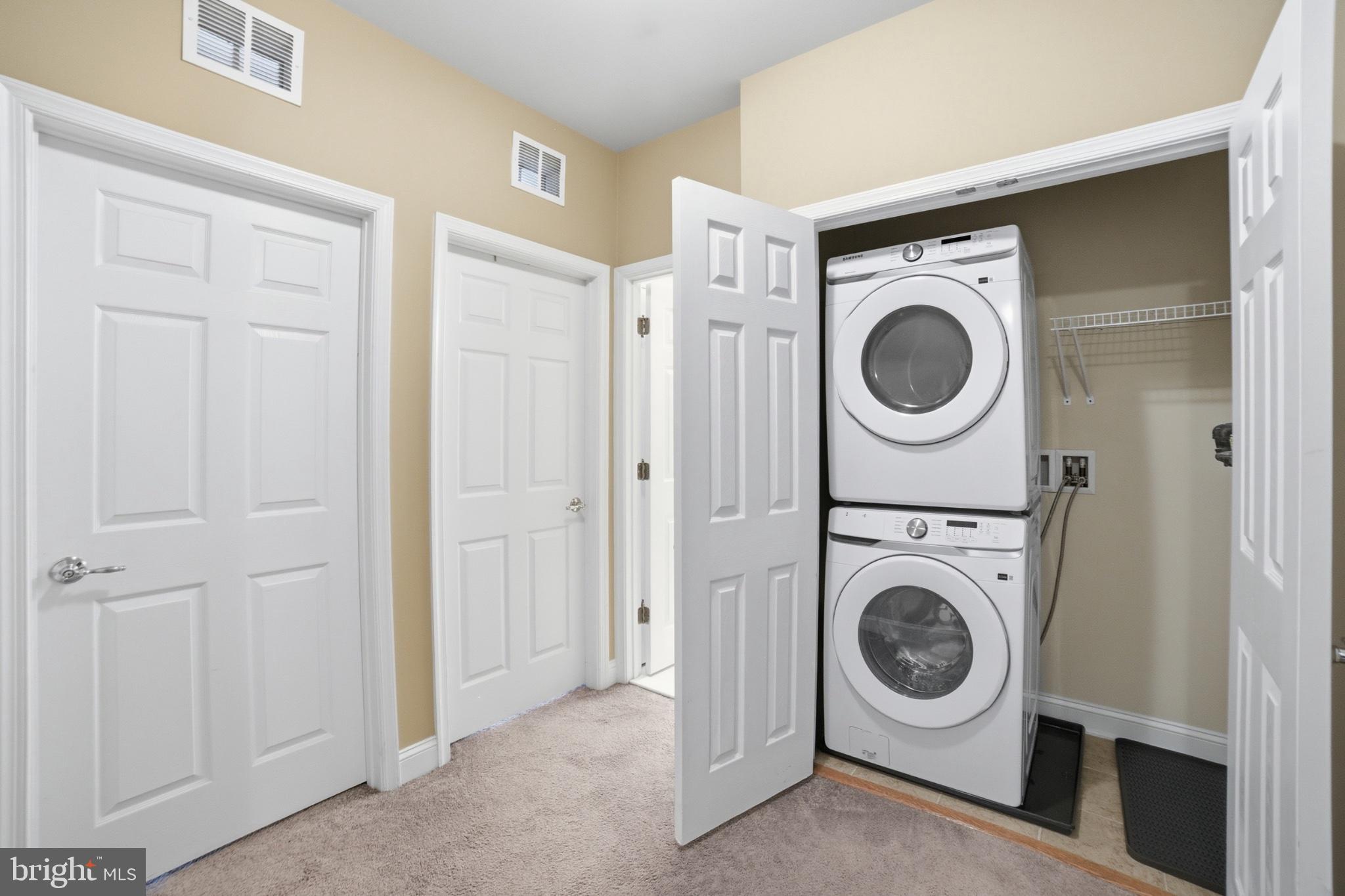 POTOMAC CLUB II - Residential