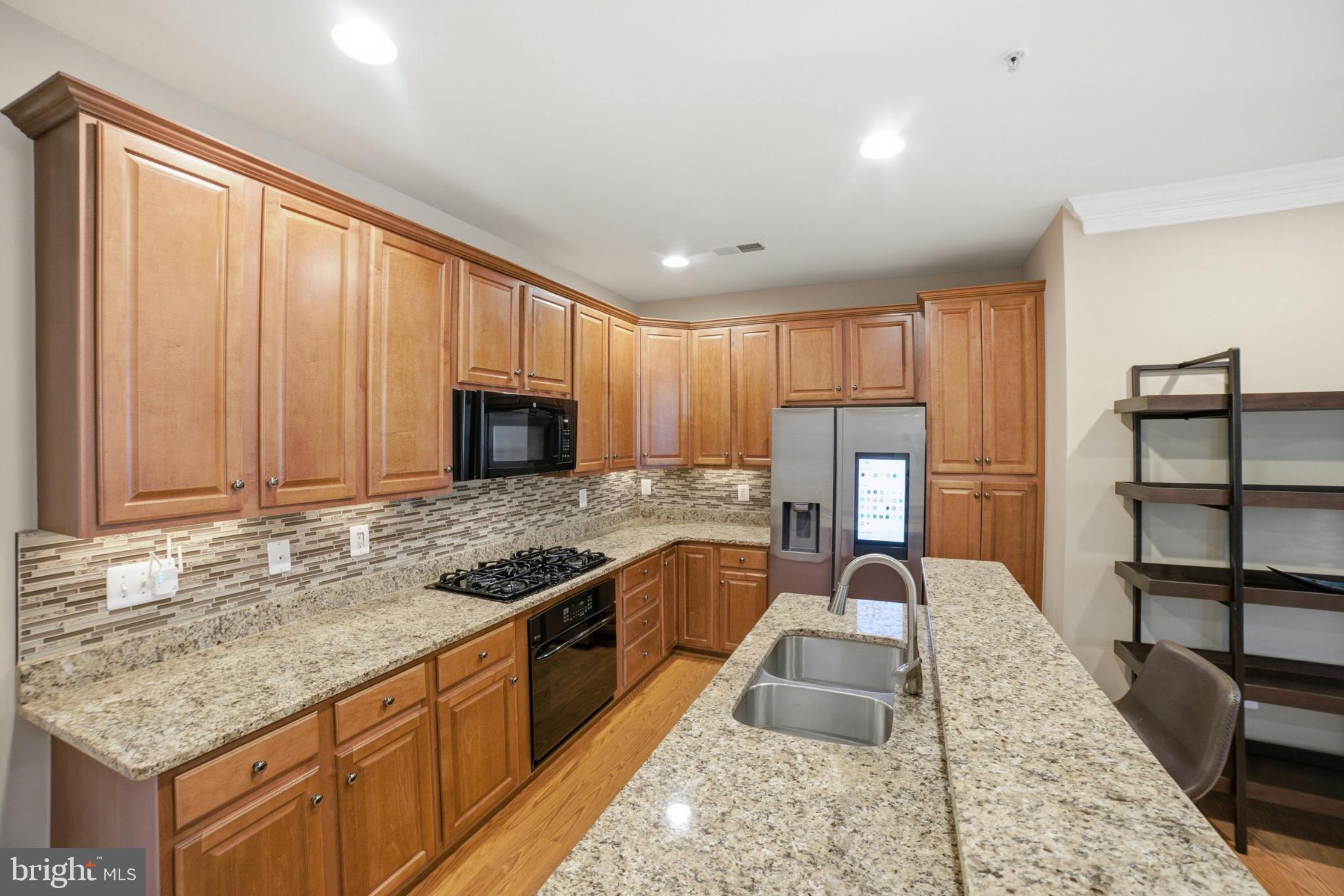 POTOMAC CLUB II - Residential