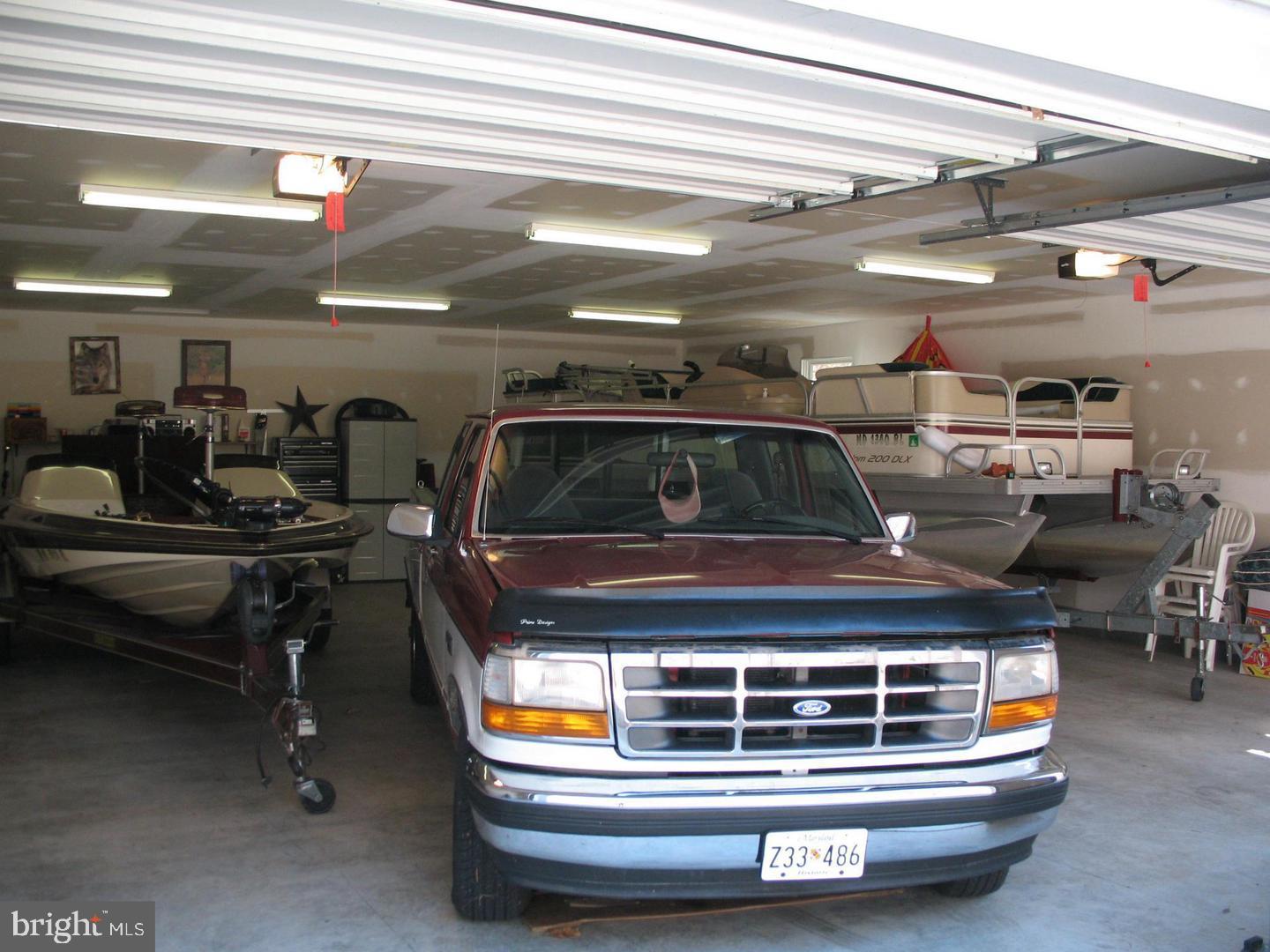 TALL PINES - Residential