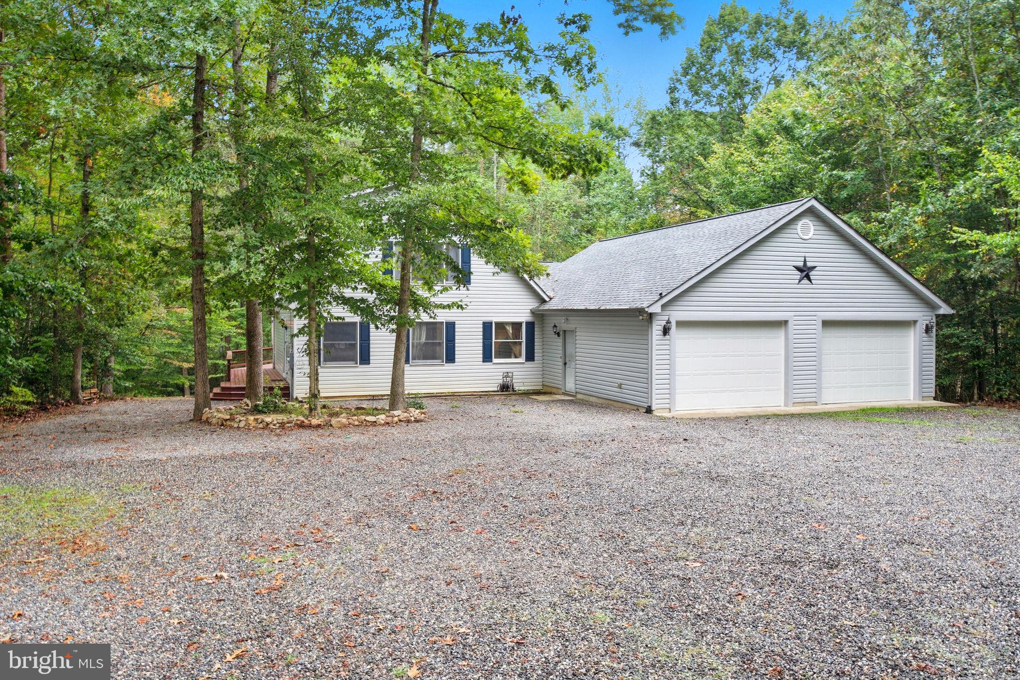 TALL PINES - Residential