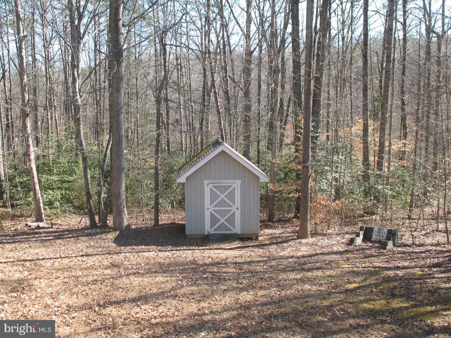 TALL PINES - Residential