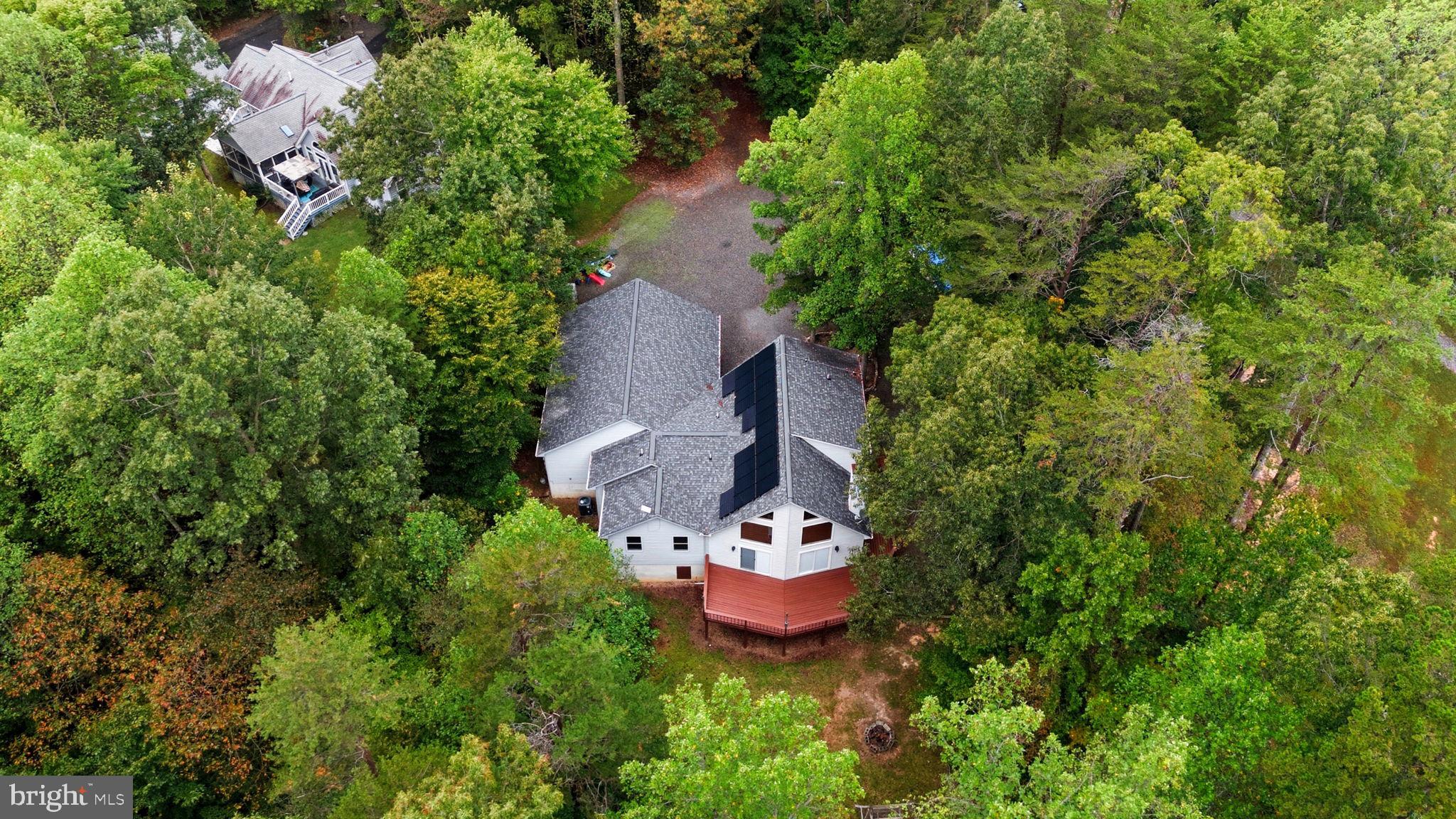 TALL PINES - Residential