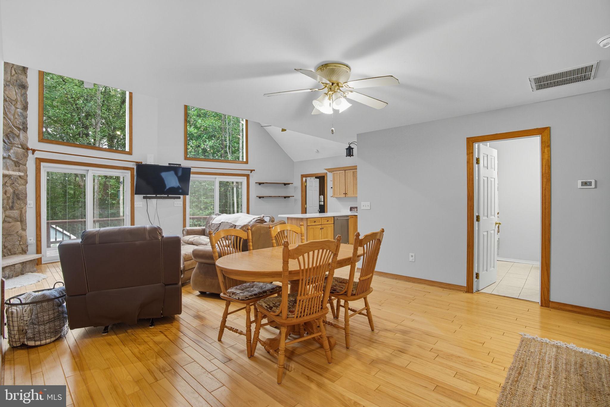 TALL PINES - Residential