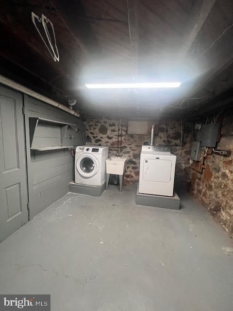 LAGATHIA - Residential