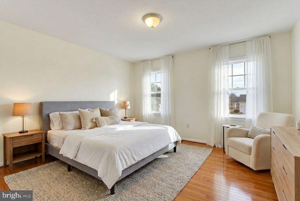 MEADOWVIEW ESTATES - Residential