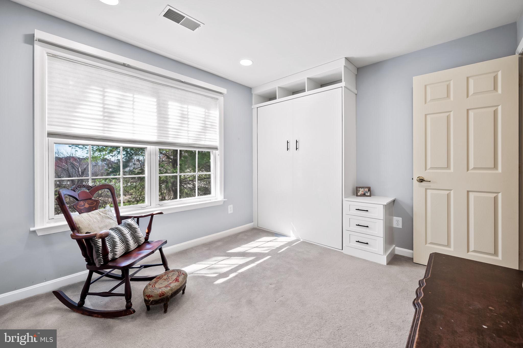 GREY ROCK FLATS - Residential