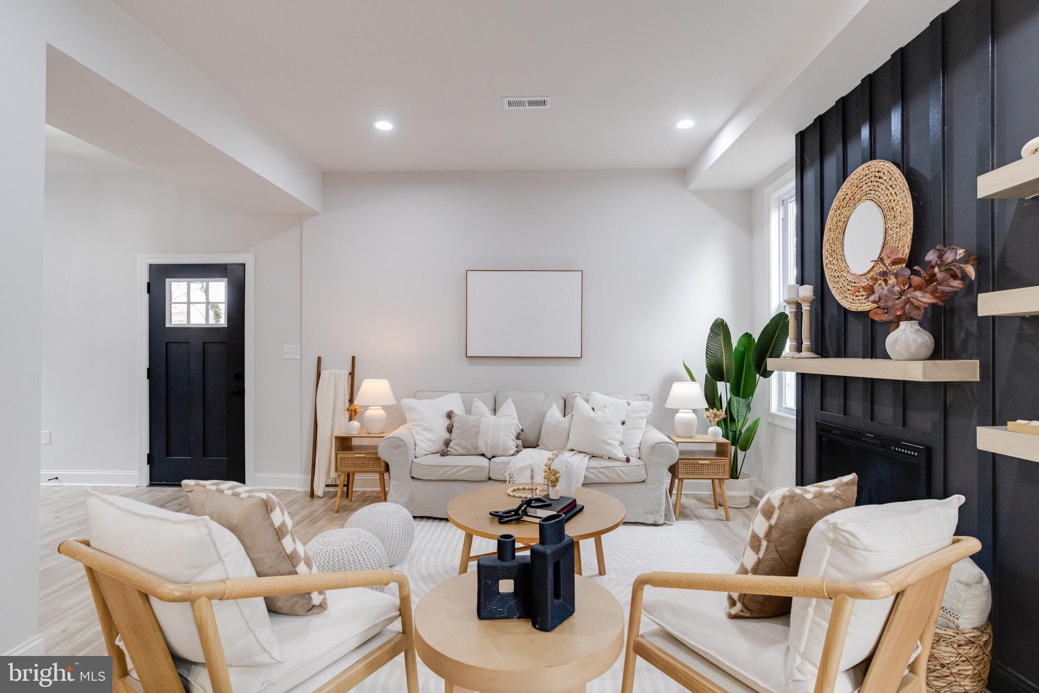 CENTRAL FOREST PARK - Residential